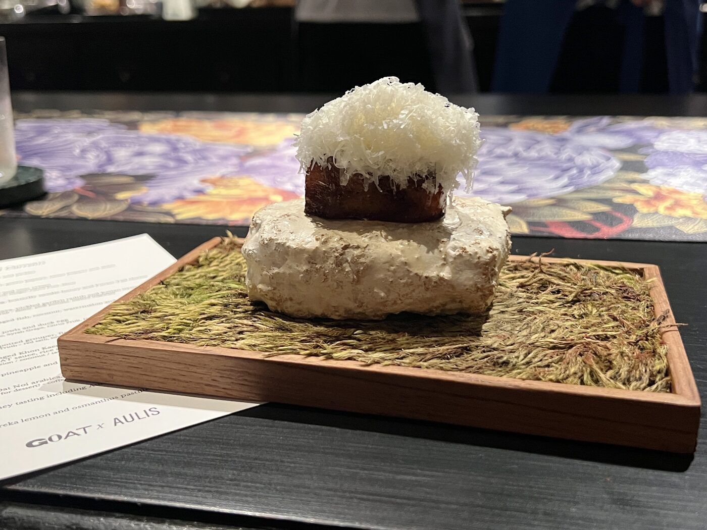 A dessert plated on a grown mycelium serving block